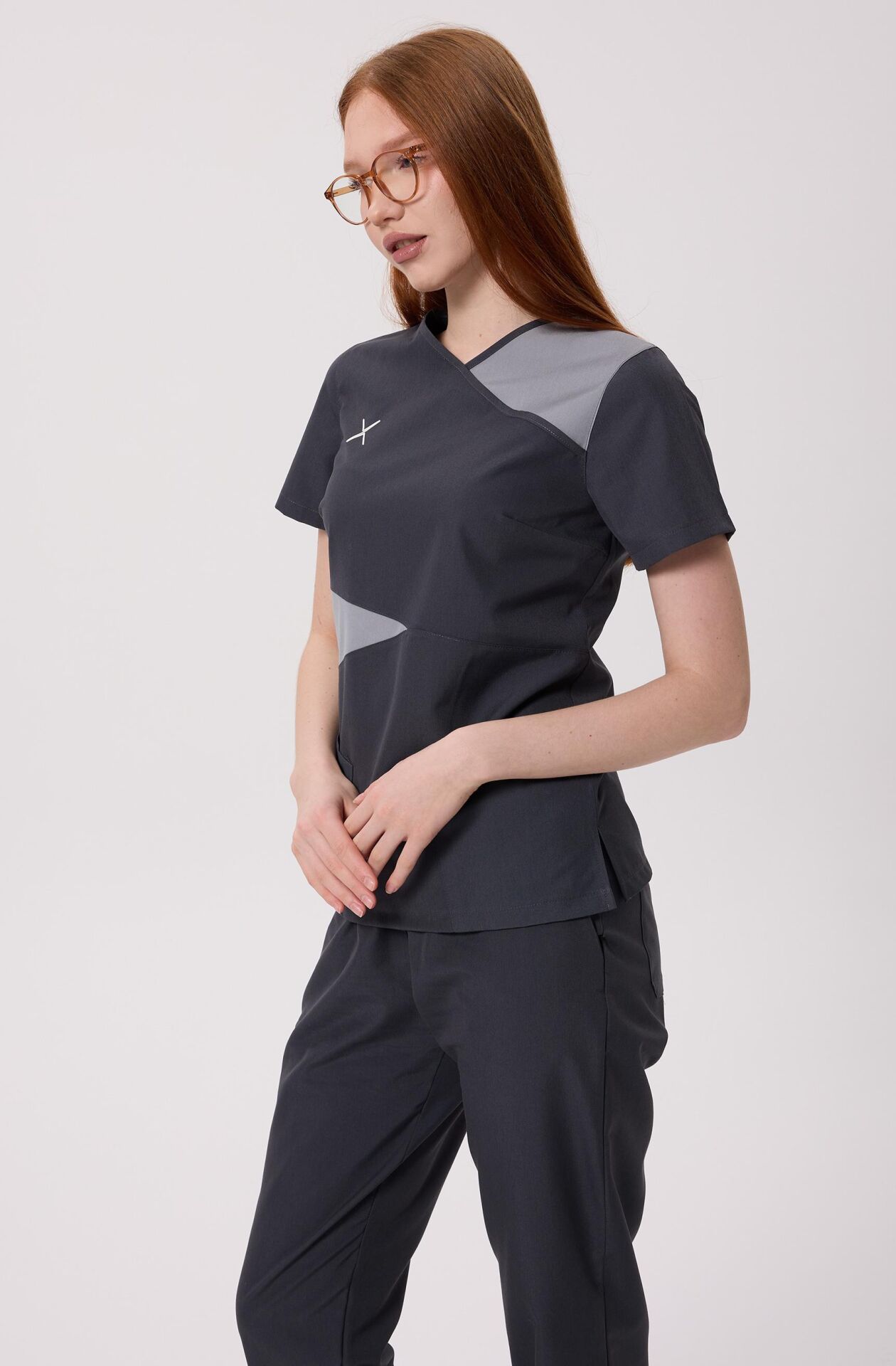 Trigon Serisi Takım Füme Gri