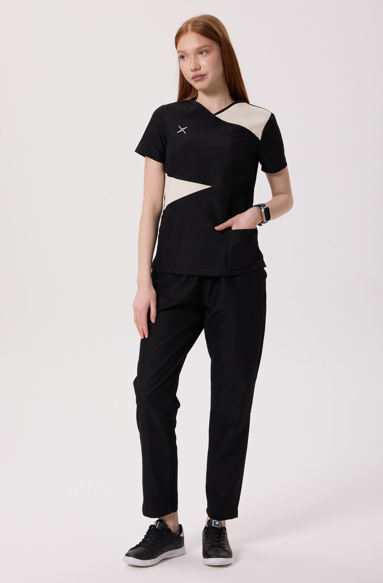 Trigon Serisi Takım Siyah Krem