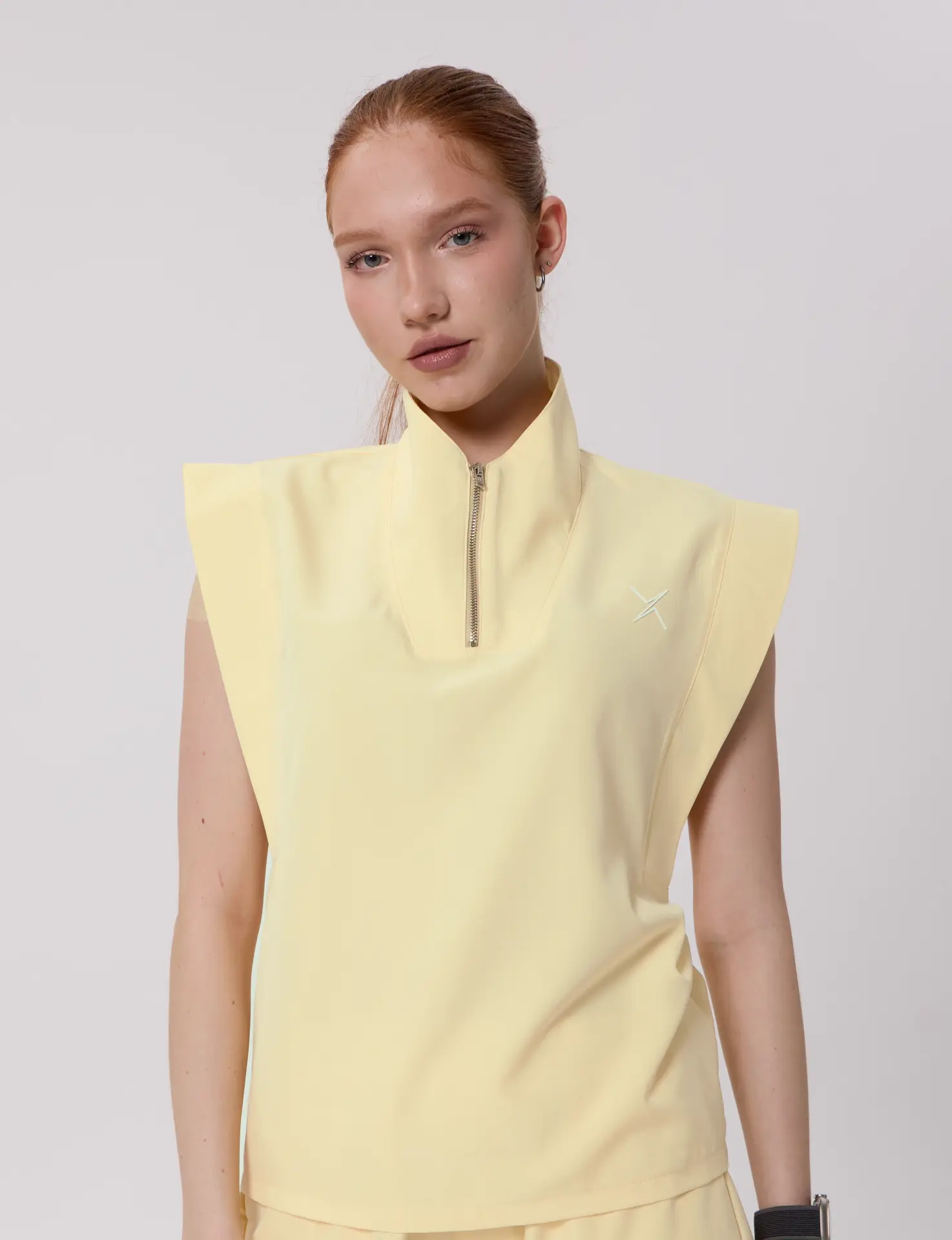 Future Serisi Takım Sarı